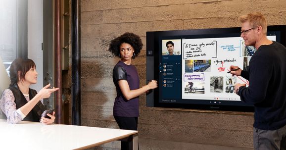 Microsoft Surface Hub (Bild: Microsoft)
