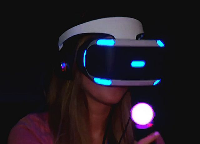 Sony Playstation 4 VR (Bild: Sony)